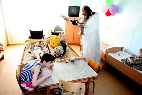           2  2011 .