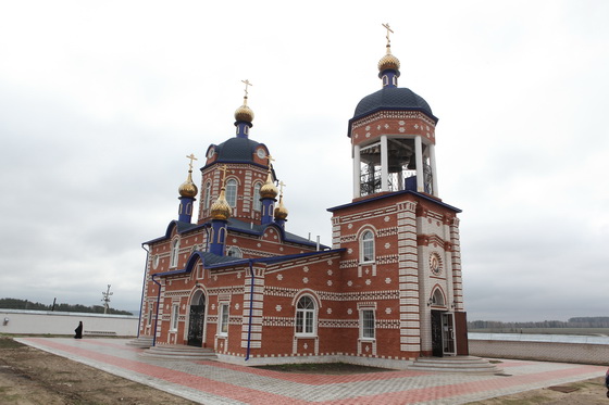 2  2011.   
